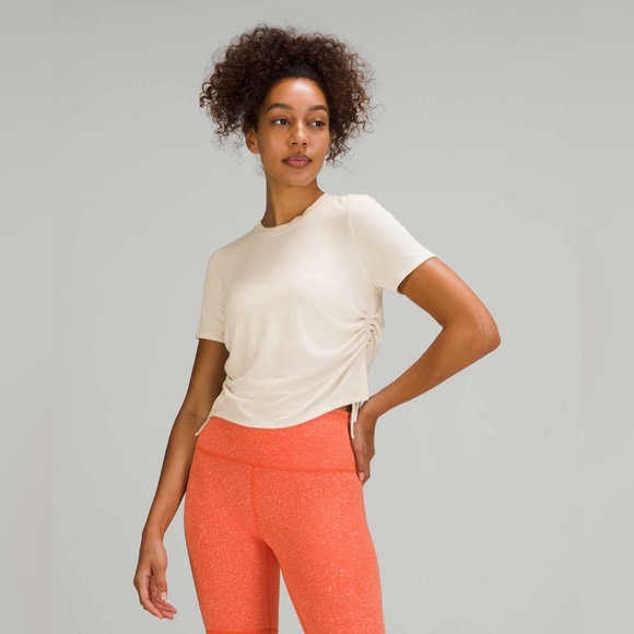 lululemon athletica Tops - Lululemon Side Cinch Ribbed T-Shirt